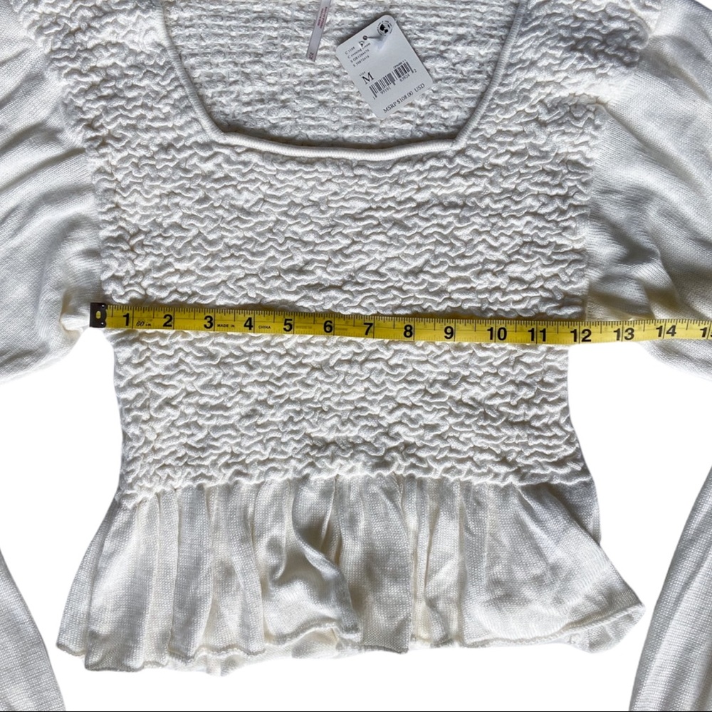 FREE PEOPLE Smocked Peplum Knit Top In Evening Cream Spirit Size M White Boho. - Picture 4 of 9